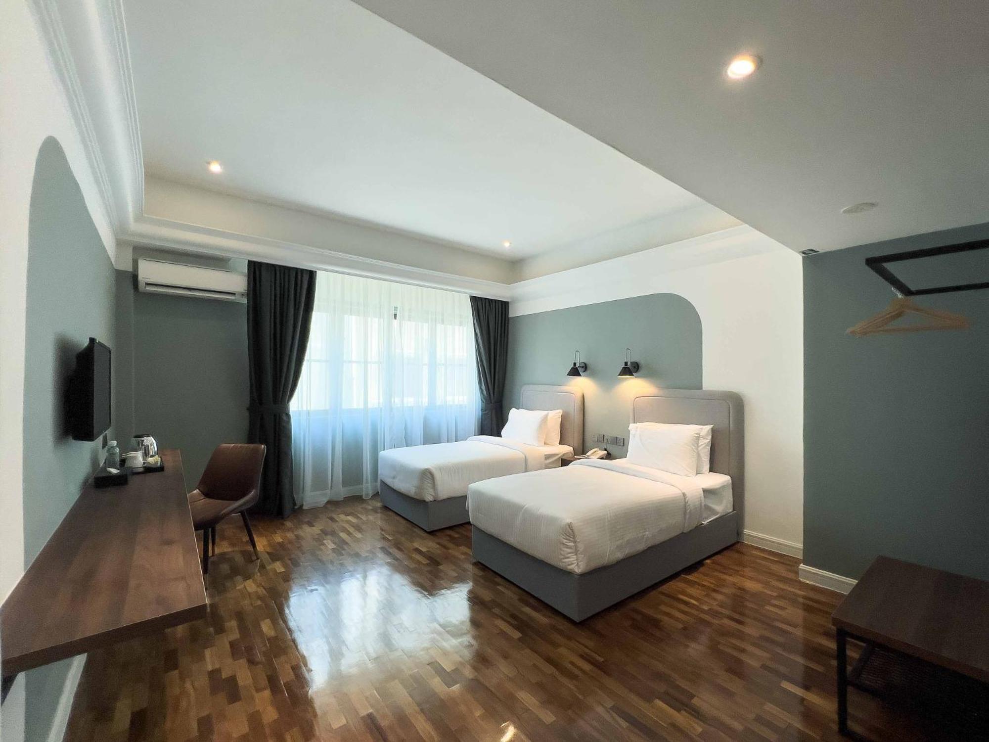 Malacca Hotel Seri Costa מראה חיצוני תמונה