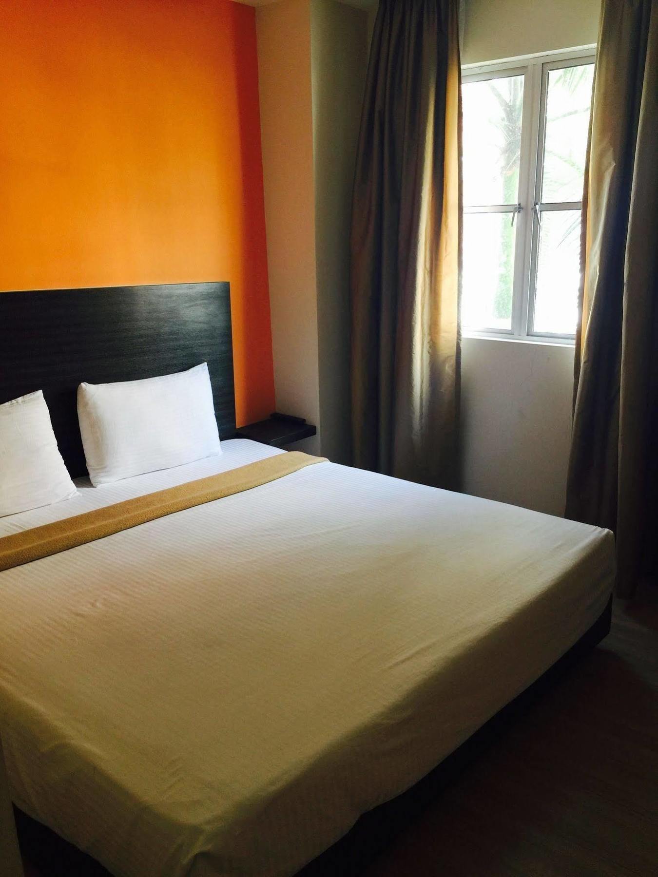 Malacca Hotel Seri Costa מראה חיצוני תמונה